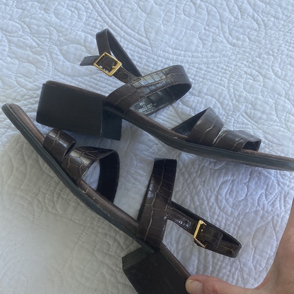 Bandolino brown sandals - Picture 3 of 3